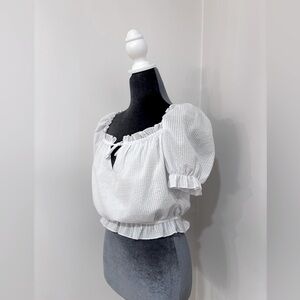 MinkPink White Cropped Peasant Top Size S